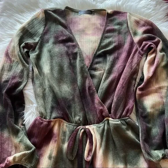 Tie Dye Surplice Romper Long Sleeve NWT - Picture 4 of 7